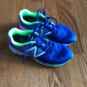 New balance running shoes – barely worn